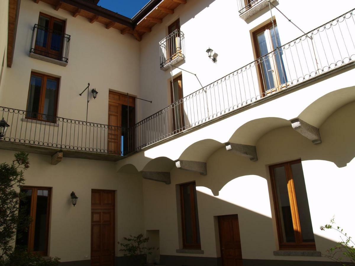 Casa Botta - Luino Lago Maggiore Buitenkant foto